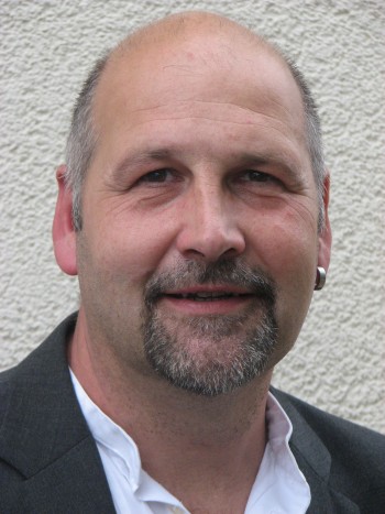  Uwe Schrake